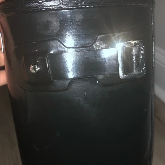 𝅺HUNTER Tall High Gloss Boots | US 7 - Picture 15 of 16